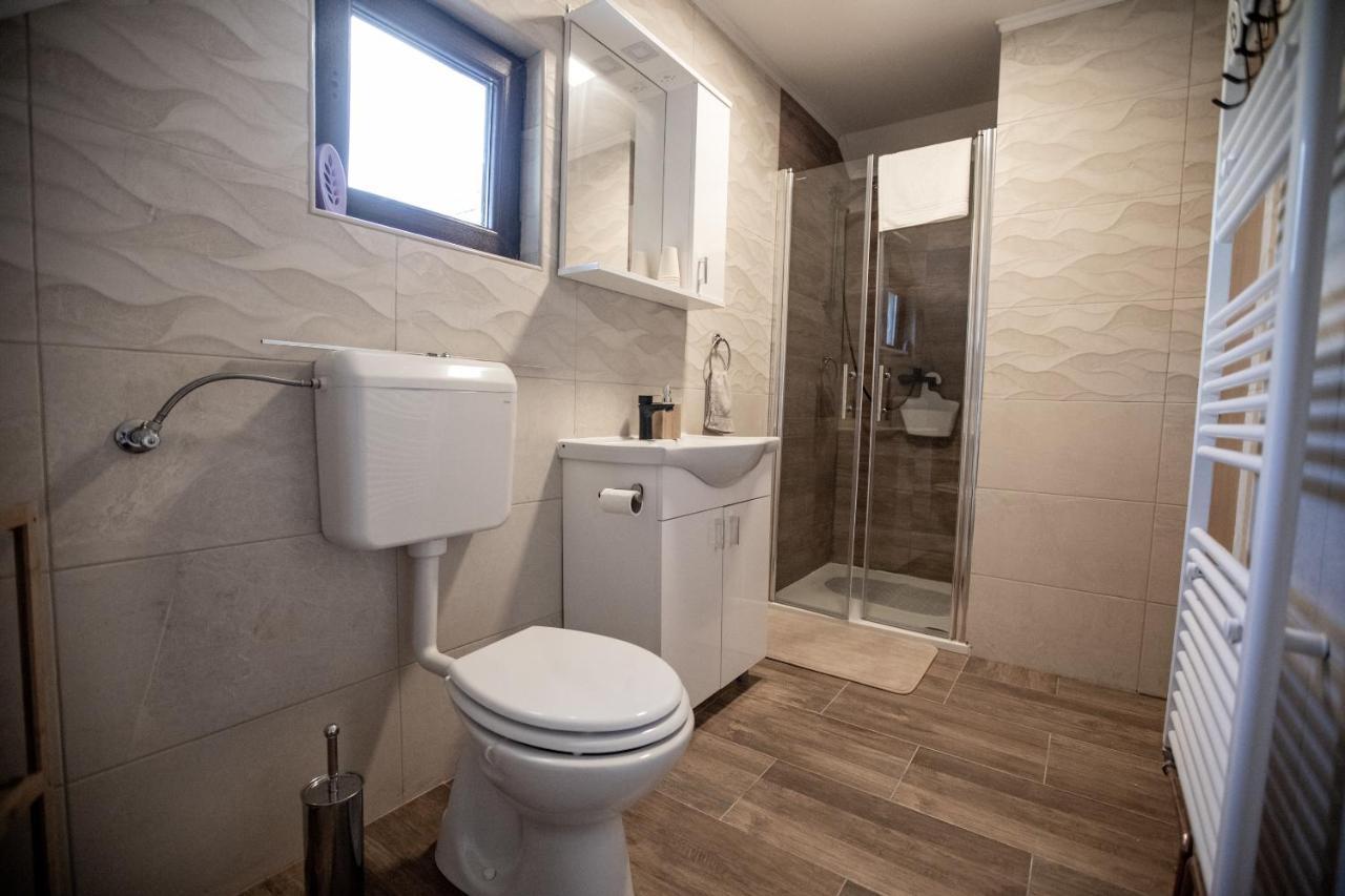 Apartmani Lara Modrus-Kuca Za Odmor 외부 사진