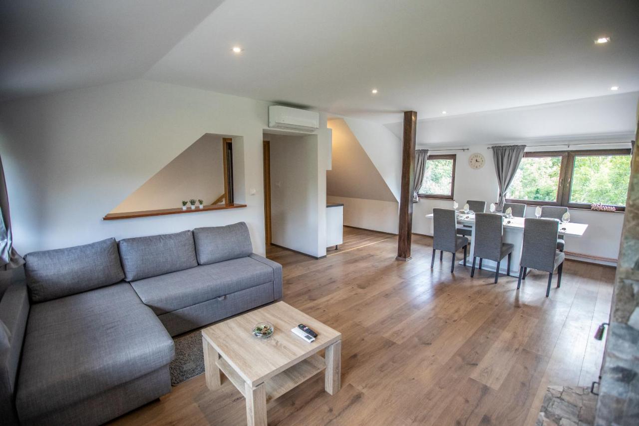 Apartmani Lara Modrus-Kuca Za Odmor 외부 사진