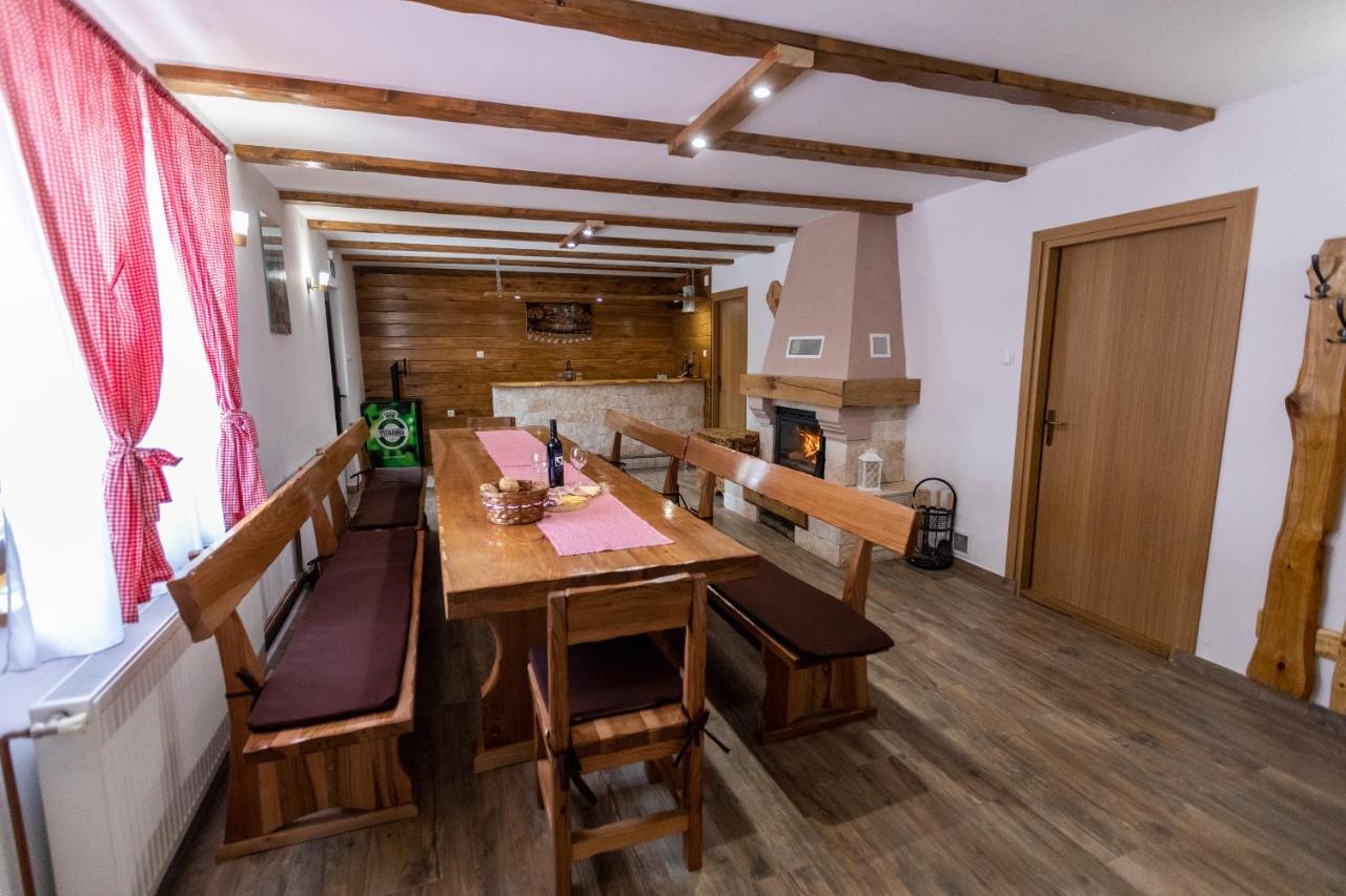 Apartmani Lara Modrus-Kuca Za Odmor 외부 사진